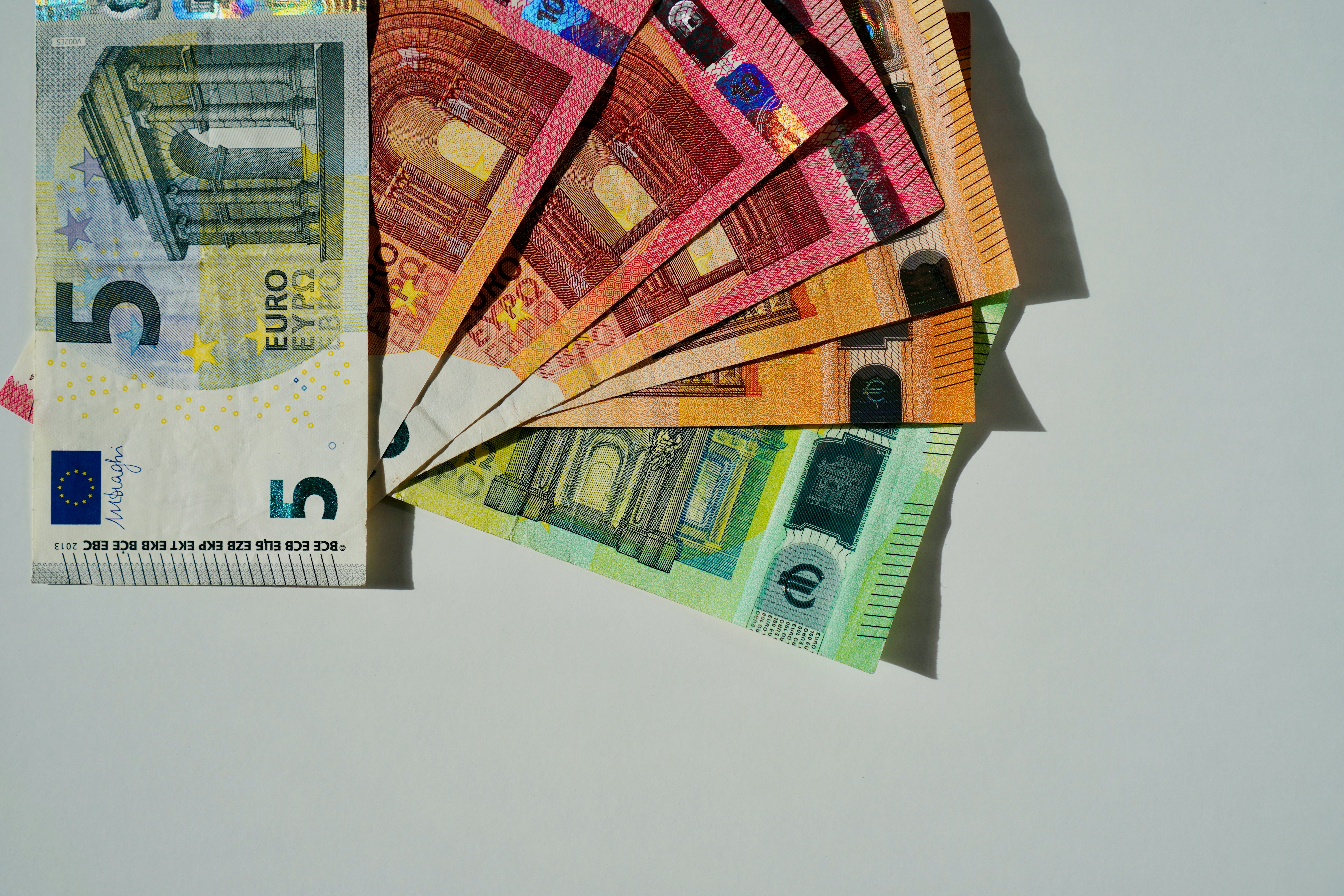 Geld uitlenen tegen rente: zo behaal je het hoogste rendement